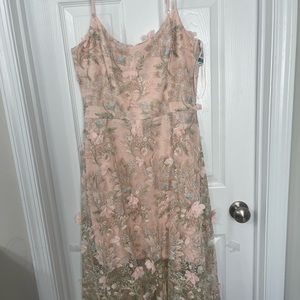 NWT - Dress the Population Women’s Floral Dress - Large (Perfect for Wed…